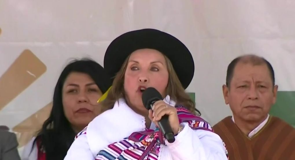 Presidenta Boluarte pide unidad en Apurímac y rechaza violencia golpista