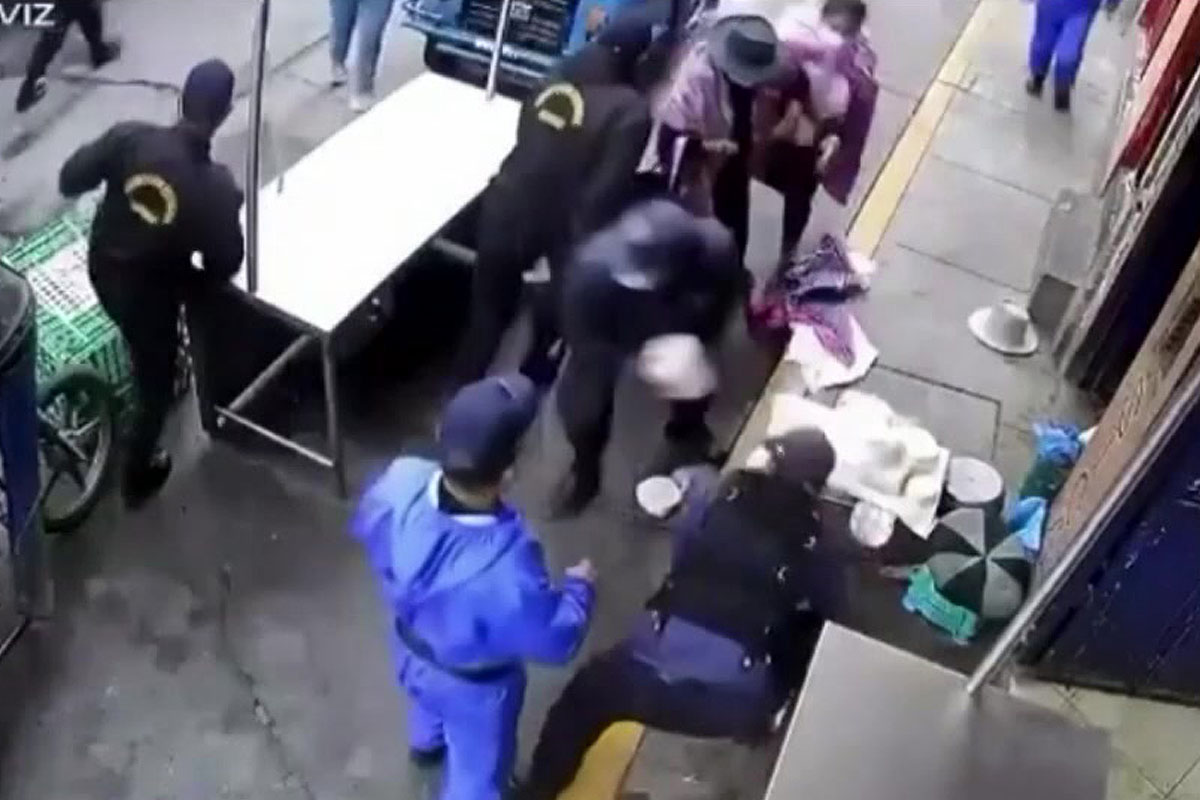 Fiscalizadores abusivos robaron mercadería de un abuelita que vendía quesos en Huaraz