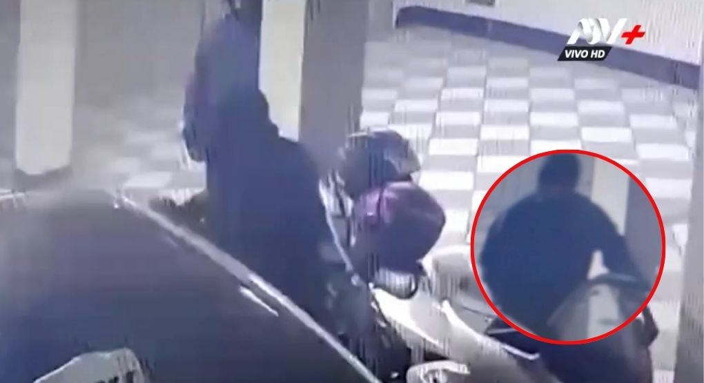 Bellavista: Delincuentes roban autopartes de taxi dentro de cochera de un hostal