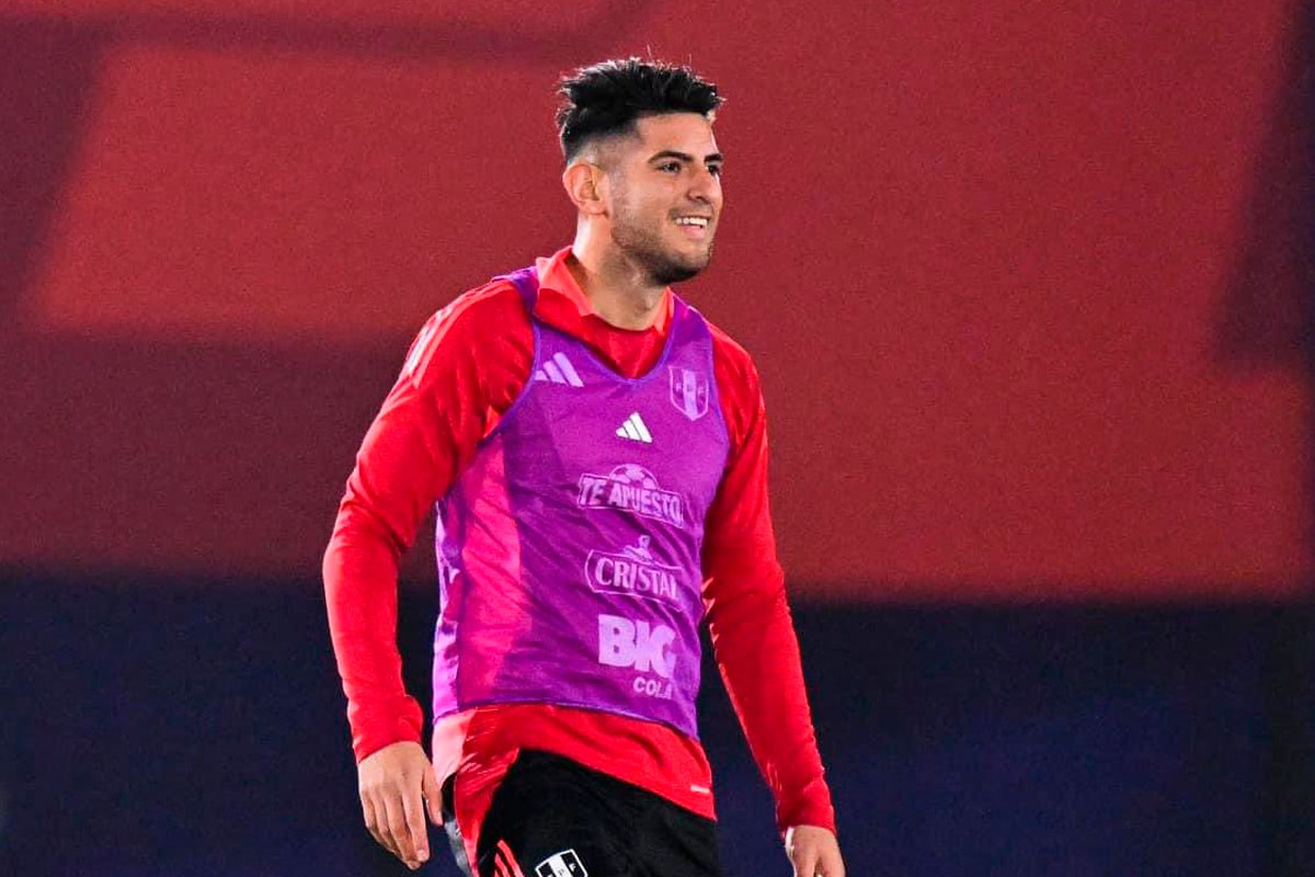 Carlos Zambrano se incorporará a los entrenamientos de la Bicolor en Montevideo