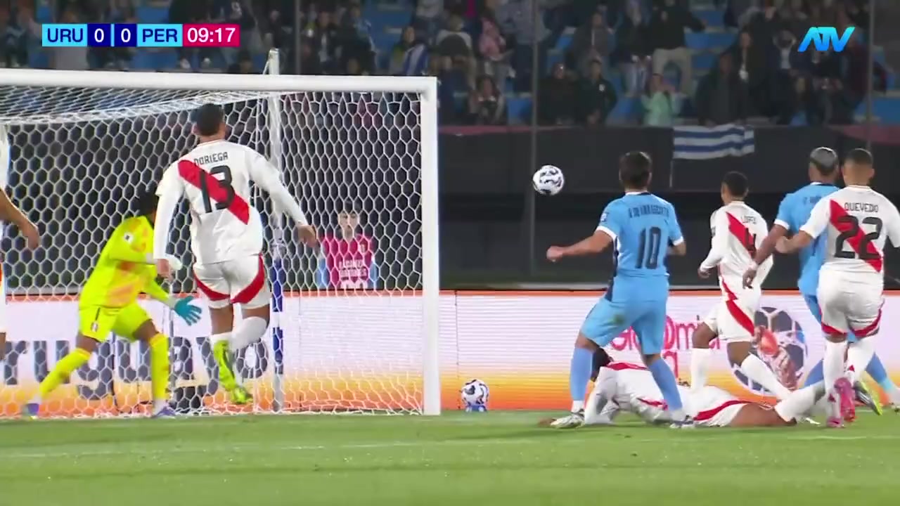 9' Se la perdió Uruguay