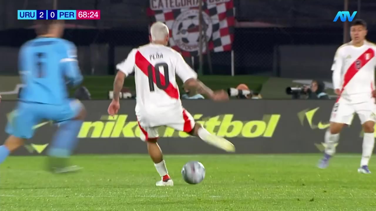 68' Amarilla en Uruguay