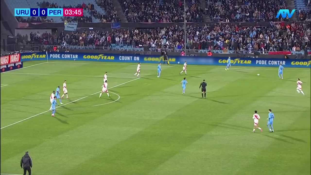 3' Uruguay empieza a llegar