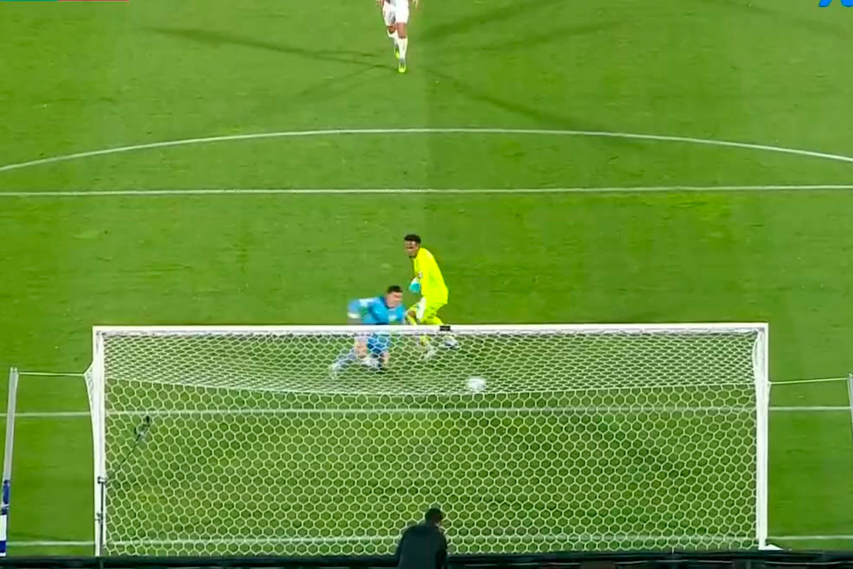 16' Gallese se complicó