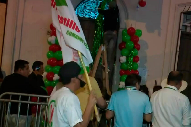 Juntos por el Perú decora su sede tras flash electoral