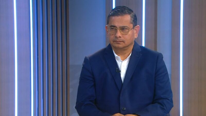 Virgilio Hurtado durante entrevista sobre los recursos de nulidad presentados por Juntos por el Perú ante el Jurado Nacional de Elecciones