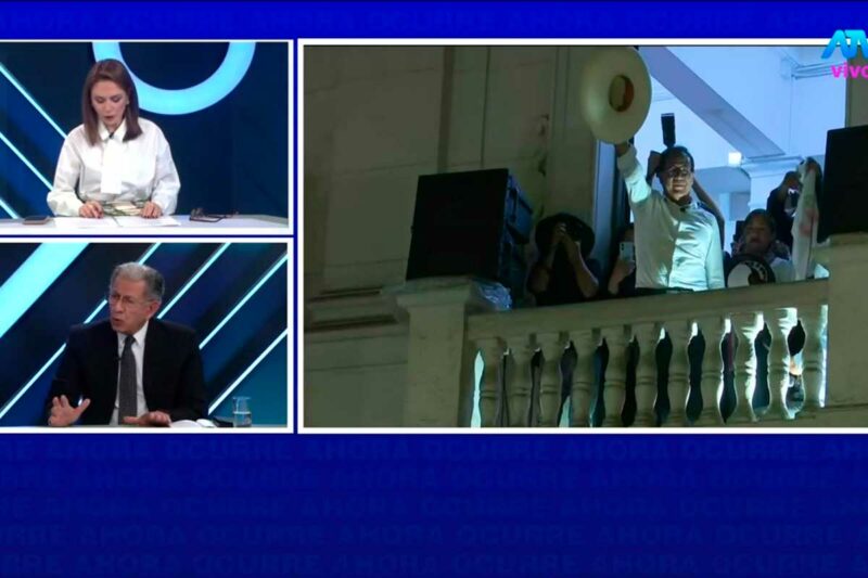 Óscar Urviola, expresidente del Tribunal Constitucional, durante entrevista sobre la negativa de Roberto Sánchez.