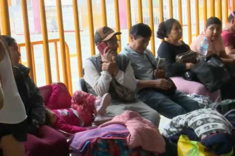 Alza de precios en los pasajes de bus.