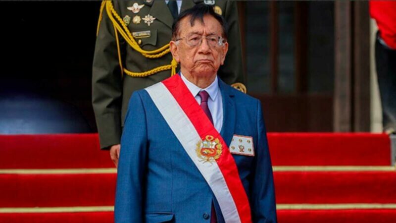 José María Balcázar, presidente de la República, durante actividad oficial en Palacio de Gobierno.