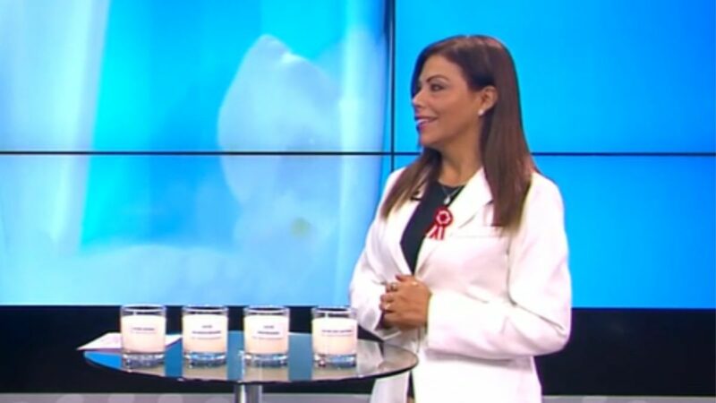 Youmi Paz, nutricionista, durante entrevista sobre los tipos de leche y sus beneficios para la salud.
