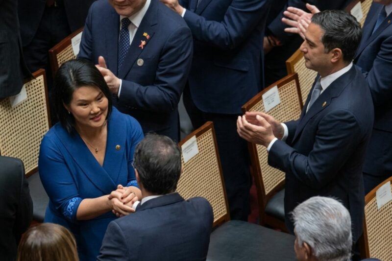 Keiko Fujimori llega al Congreso y recibe fuerte ovación antes de jurar como presidenta del Perú