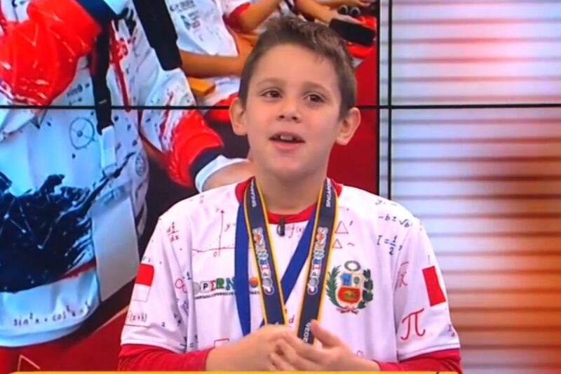 Niño venezolano deja en alto al Perú al ganar olimpiadas de matemáticas en Singapur