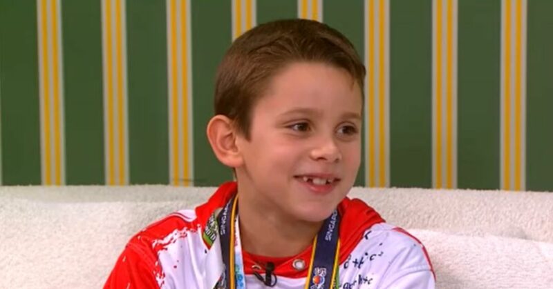 Fabio Bravo Acosta, niño genio venezolano de 9 años, durante su entrevista en el programa Así de Simple.