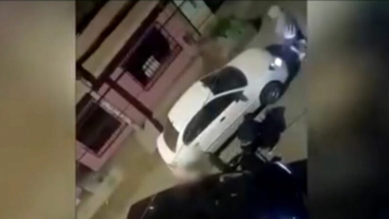 Camioneta tras asalto en Villa María del Triunfo (VMT)