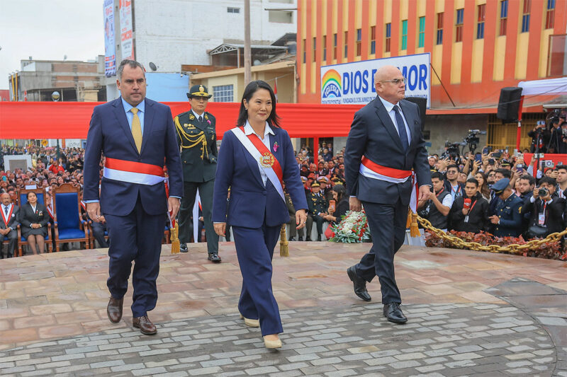 Keiko Fujimori participa en actos por aniversario de reincorporación de Tacna en ceremonia oficial